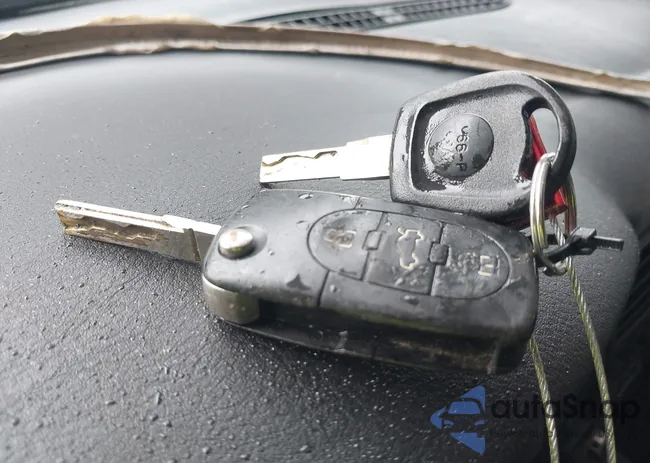 WVWMA63B3XE499596: 42687058