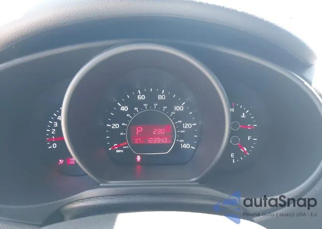 KNDJN2A29F7777844: 42687201