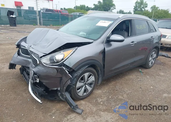 KNDCB3LC7J5148388: 42688277