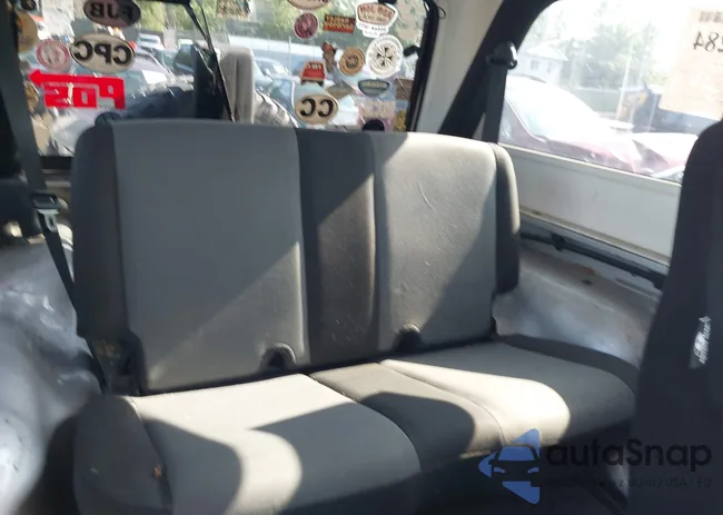 1J4FA44S55P352803: 42688284