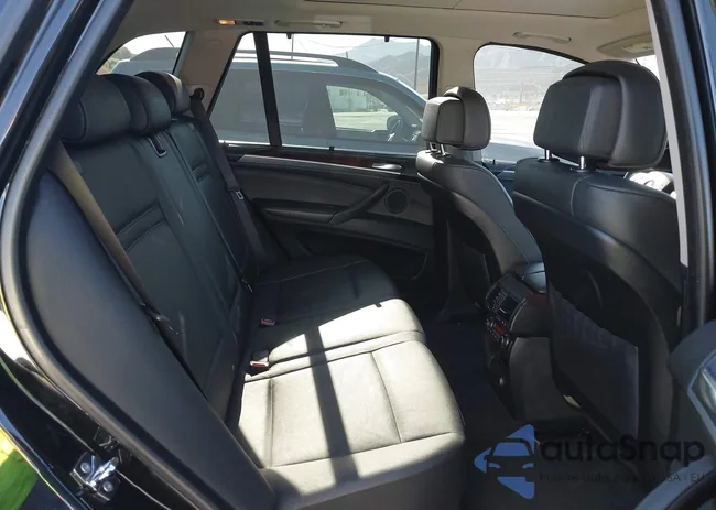 5UXFF035X9LJ96572: 42688300