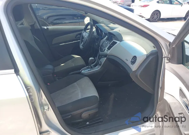 1G1PC5SH6B7168136: 42688327