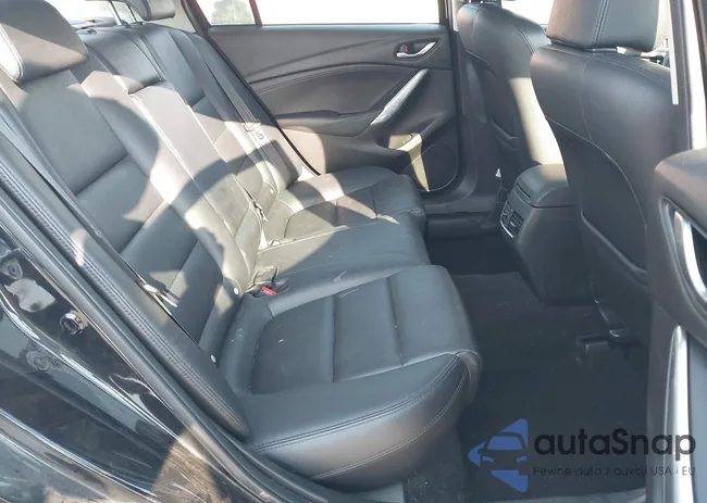 JM1GJ1V54F1203112: 42688396