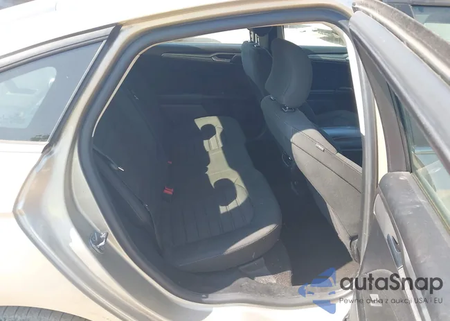 3FA6P0LU9KR276240: 42688563