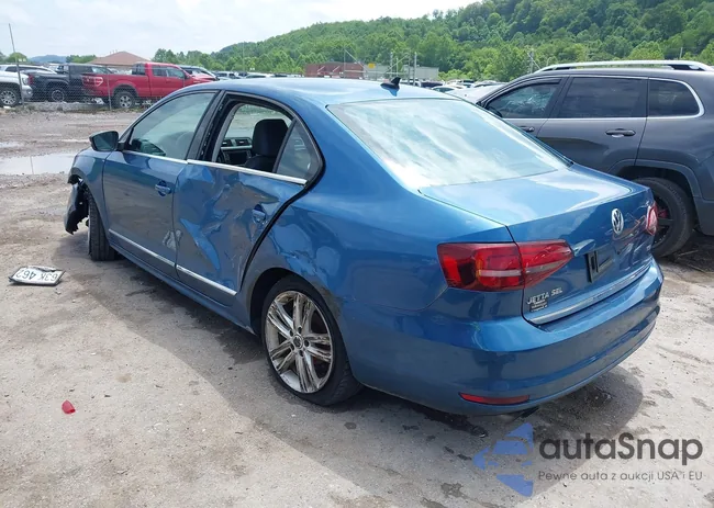 3VWL17AJXHM304792: 42688617