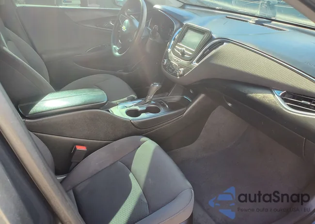 1G1ZE5ST8HF272830: 42688619