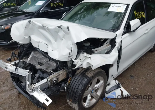 WBA3B5G53FNS15693: 42688676