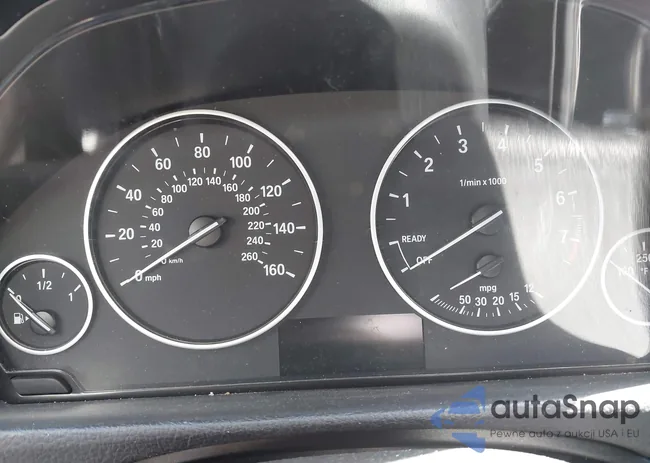 WBA8A9C58JAH13932: 42688692