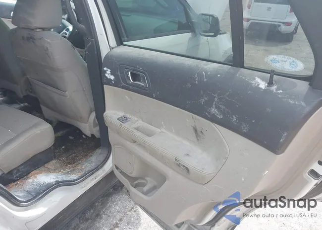 1FMHK7B80CGA30566: 42688728