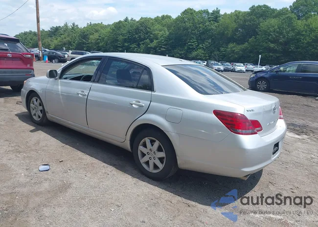 4T1BK36B29U339745: 42687912