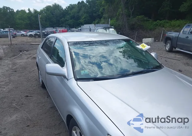 4T1BK36B29U339745: 42687912