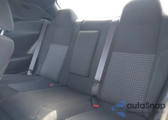 2C3CDZAG4PH686085: 42687933