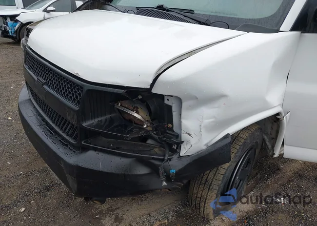 1GCFG15XX81186380: 42687995