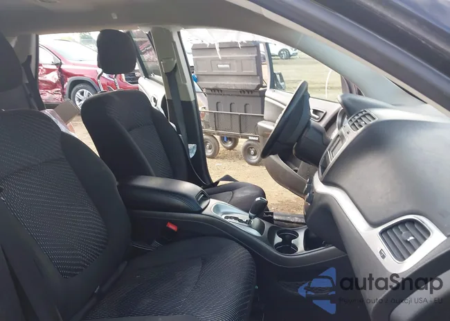 3C4PDDBGXFT755611: 42688011