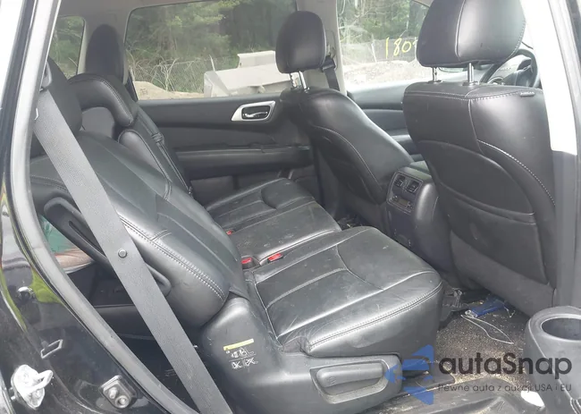 5N1AR2MM5EC662614: 42688081