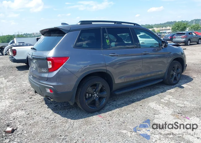 5FNYF8H04KB027713: 42688112