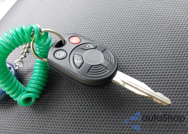 1FMCU0D75CKA13453: 42688247