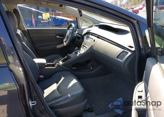 JTDKN3DU5A0024966: 42689316