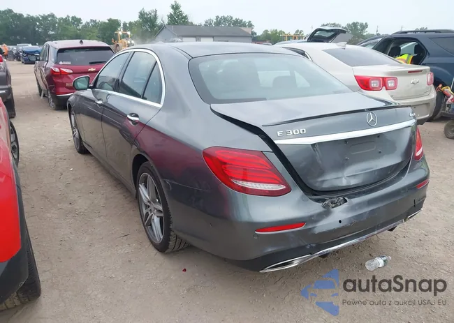 WDDZF4KB0HA191202: 42689366