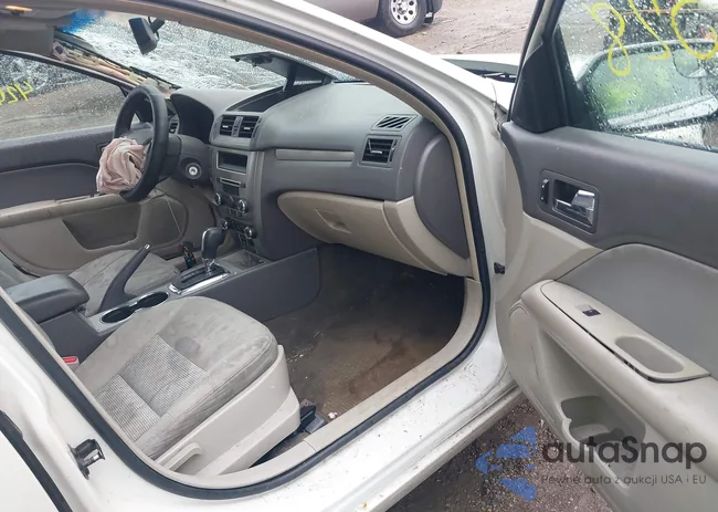 3FAHP0HG4CR127568: 42689528