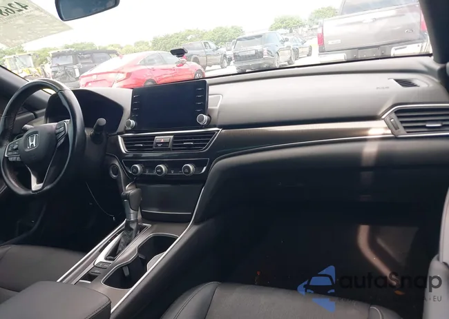 1HGCV1F33NA121632: 42689531