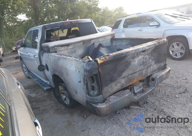 1C6RR7GG4JS306981: 42689575