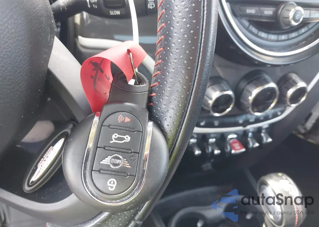 WMZYT5C59K3G91161: 42689582