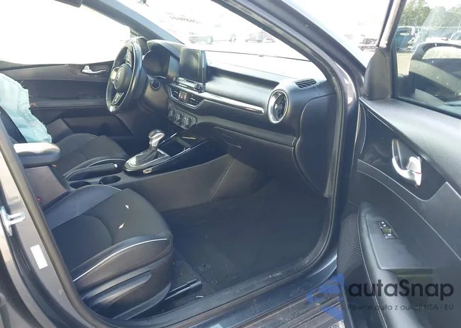 3KPF34AD3ME311154: 42689644