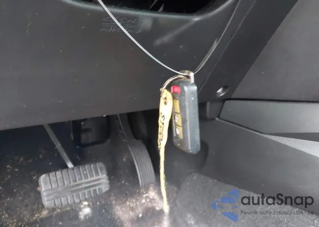 4A4AP4AUXFE048358: 42689695