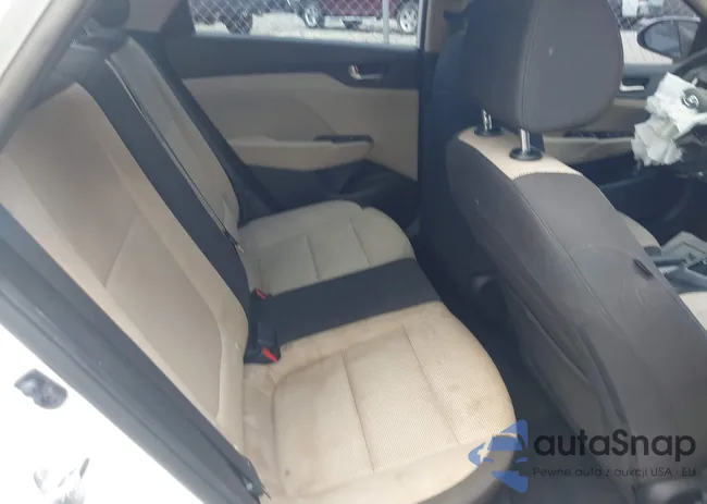 3KPC24A67ME134180: 42689736