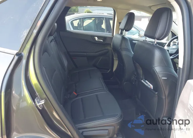 1FMCU9H96LUA27088: 42689805