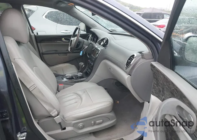 5GAKVBKD2EJ215257: 42689821