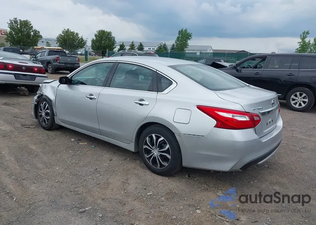 1N4AL3APXGC261871: 42689846