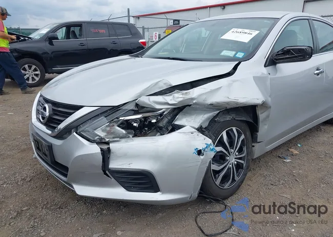 1N4AL3APXGC261871: 42689846