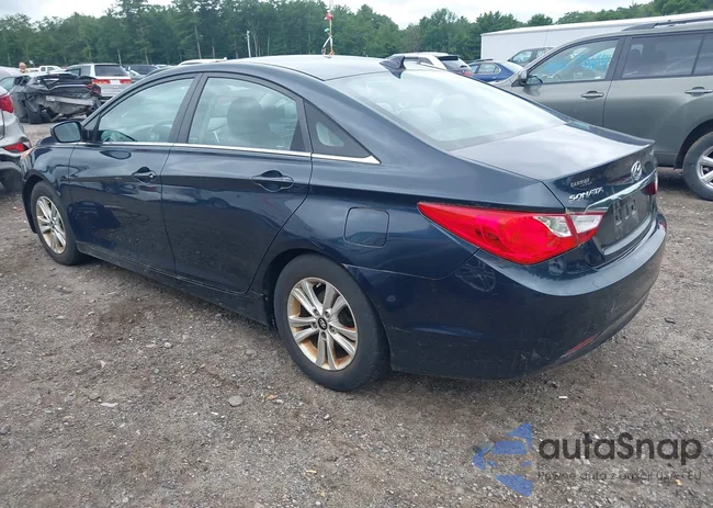 5NPEB4AC4DH782876: 42688904