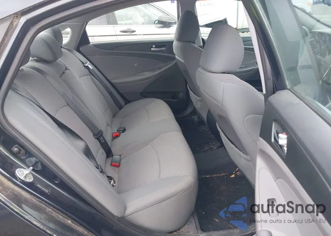 5NPEB4AC4DH782876: 42688904