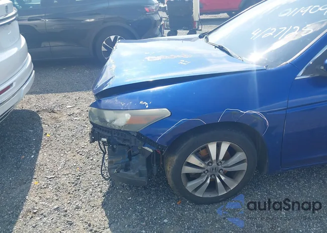 1HGCS12789A011909: 42689093