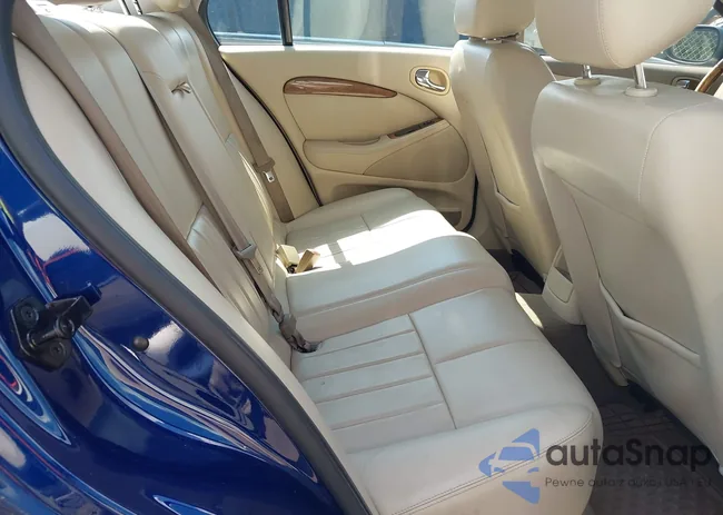 SAJEA01T74FN00012: 42689168