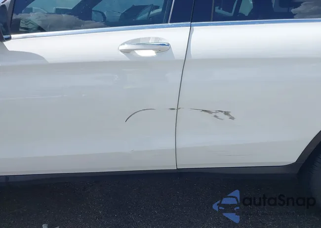 W1N0G8DB8MV322747: 42690323