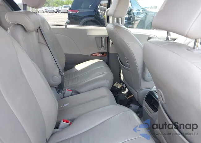 5TDYK3DC0DS363372: 42690356