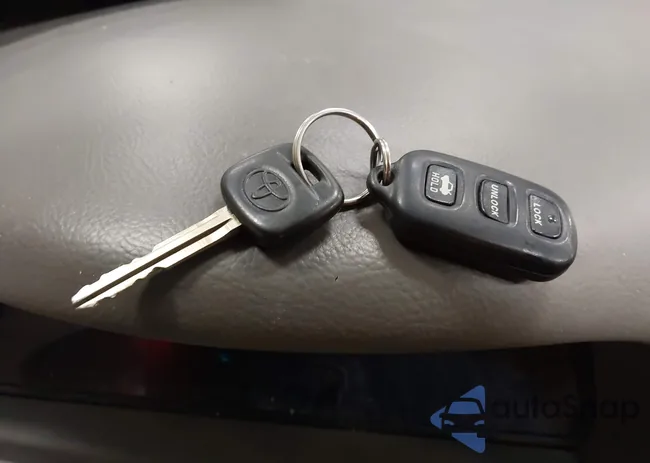 4T1BE32K65U944553: 42690487