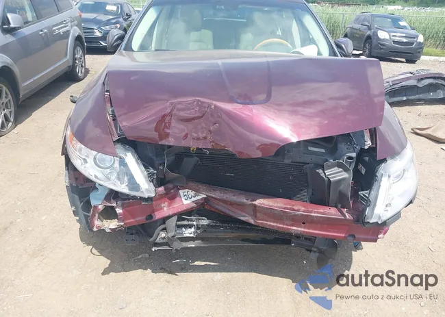 1LNHL9ER2BG609702: 42690608