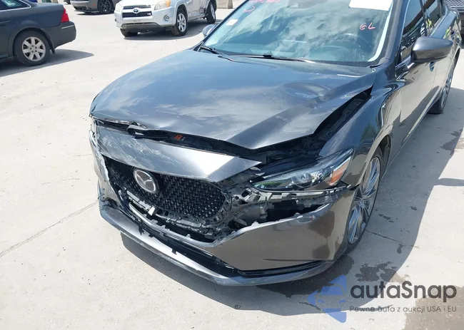 JM1GL1TYXM1615684: 42690667