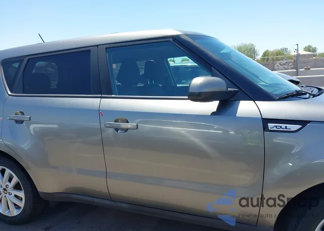 KNDJP3A56H7411353: 42690797