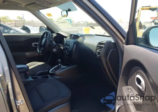 KNDJP3A56H7411353: 42690797