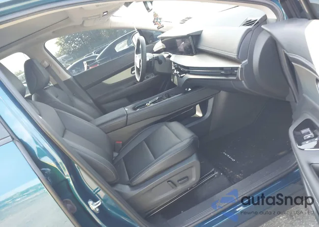 5N1AZ3CS8SC103110: 42690818