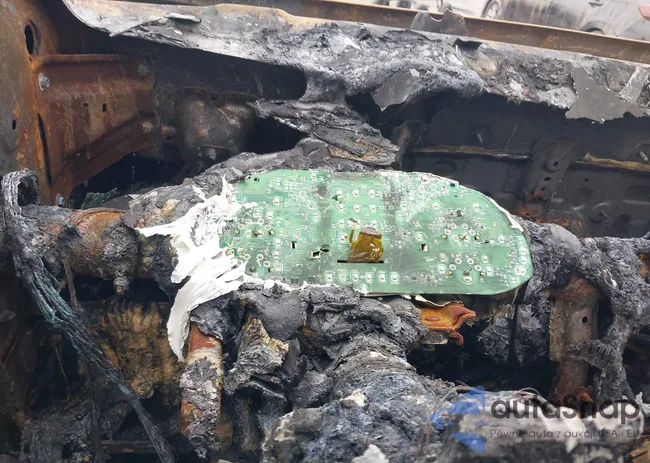 5XYZUDLB2FG262539: 42690834