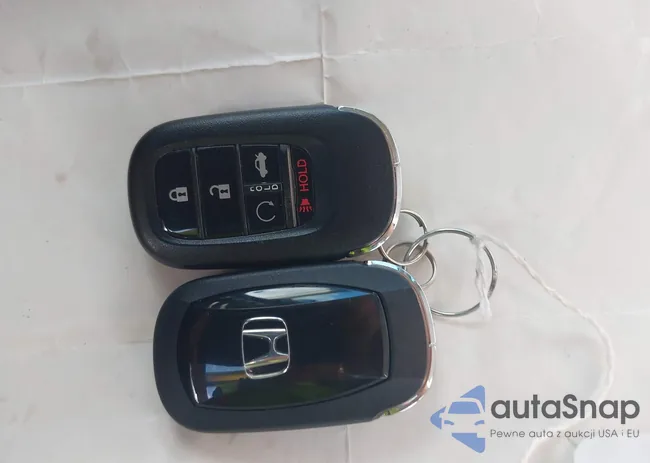 1HGCY1F32RA093111: 42689903