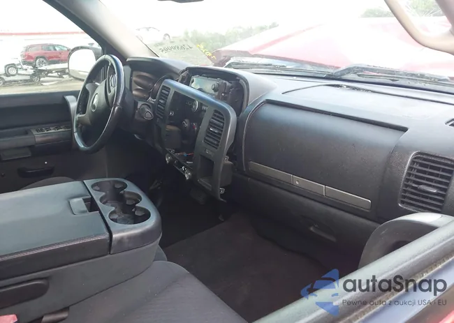 2GCEC290891116799: 42689995