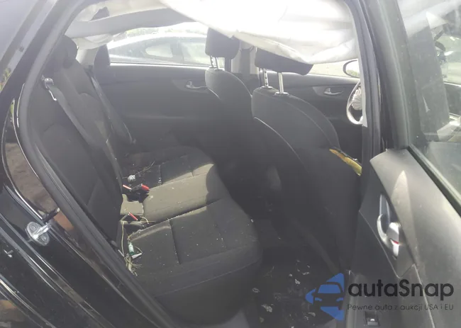 3KPF24AD5ME369494: 42690162